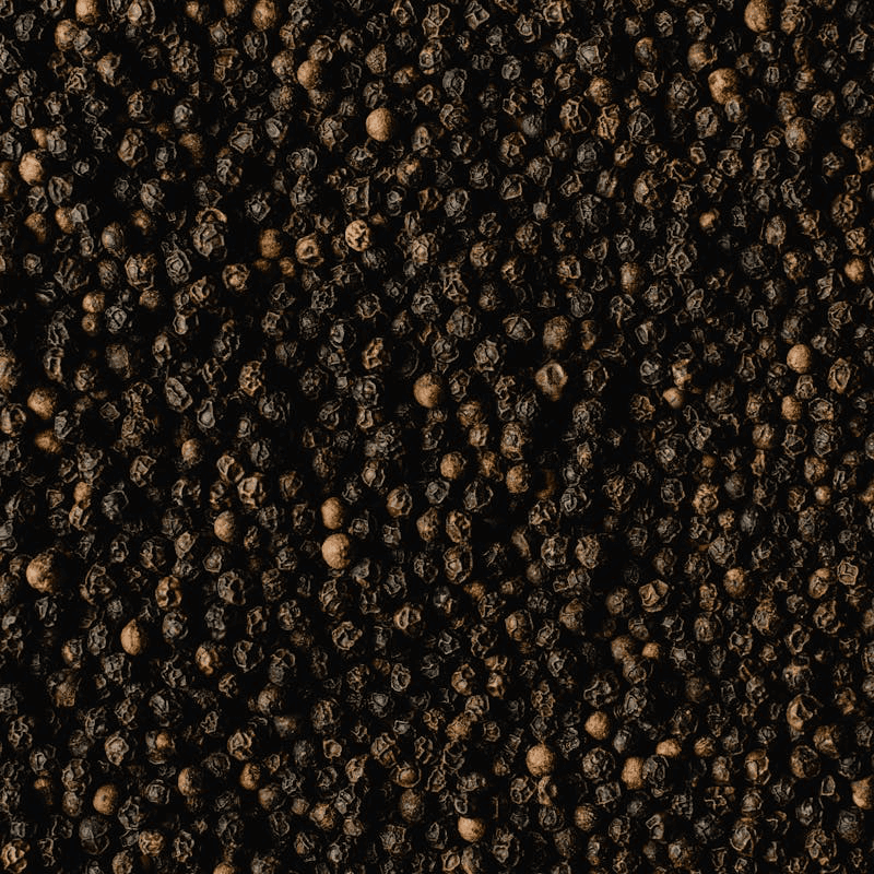 Black Pepper (Whole Peppercorns)